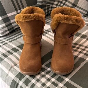 Skechers Tan Ankle Boots with Plush Lining
